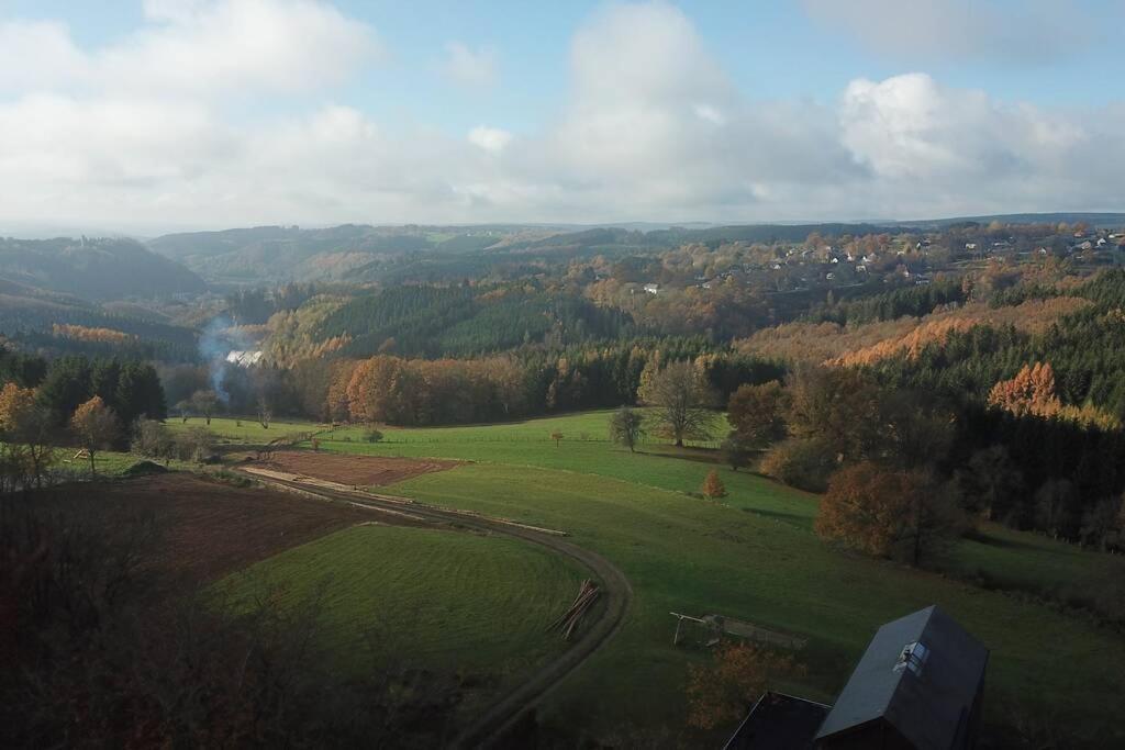 Le Grand Cerf 25 Pers, Malmedy- Chalet Rustique, Jardin Bagian luar foto
