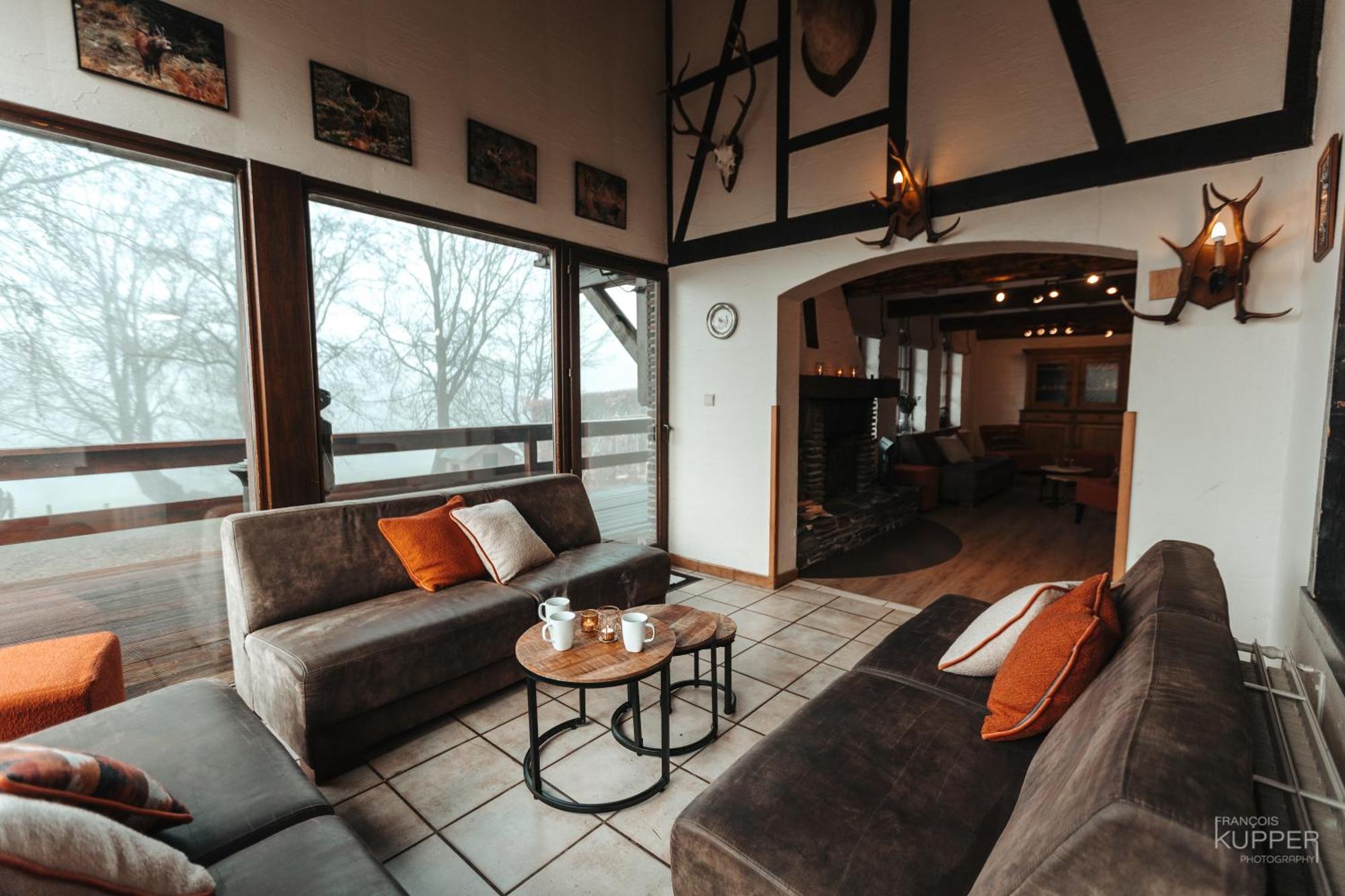 Le Grand Cerf 25 Pers, Malmedy- Chalet Rustique, Jardin Bagian luar foto